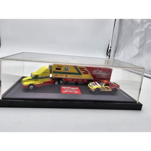 Rare Nascar #5 Terry Labonte Kellogg's Hauler & Car Diecast Matchbox Transporter - Picture 2 of 7